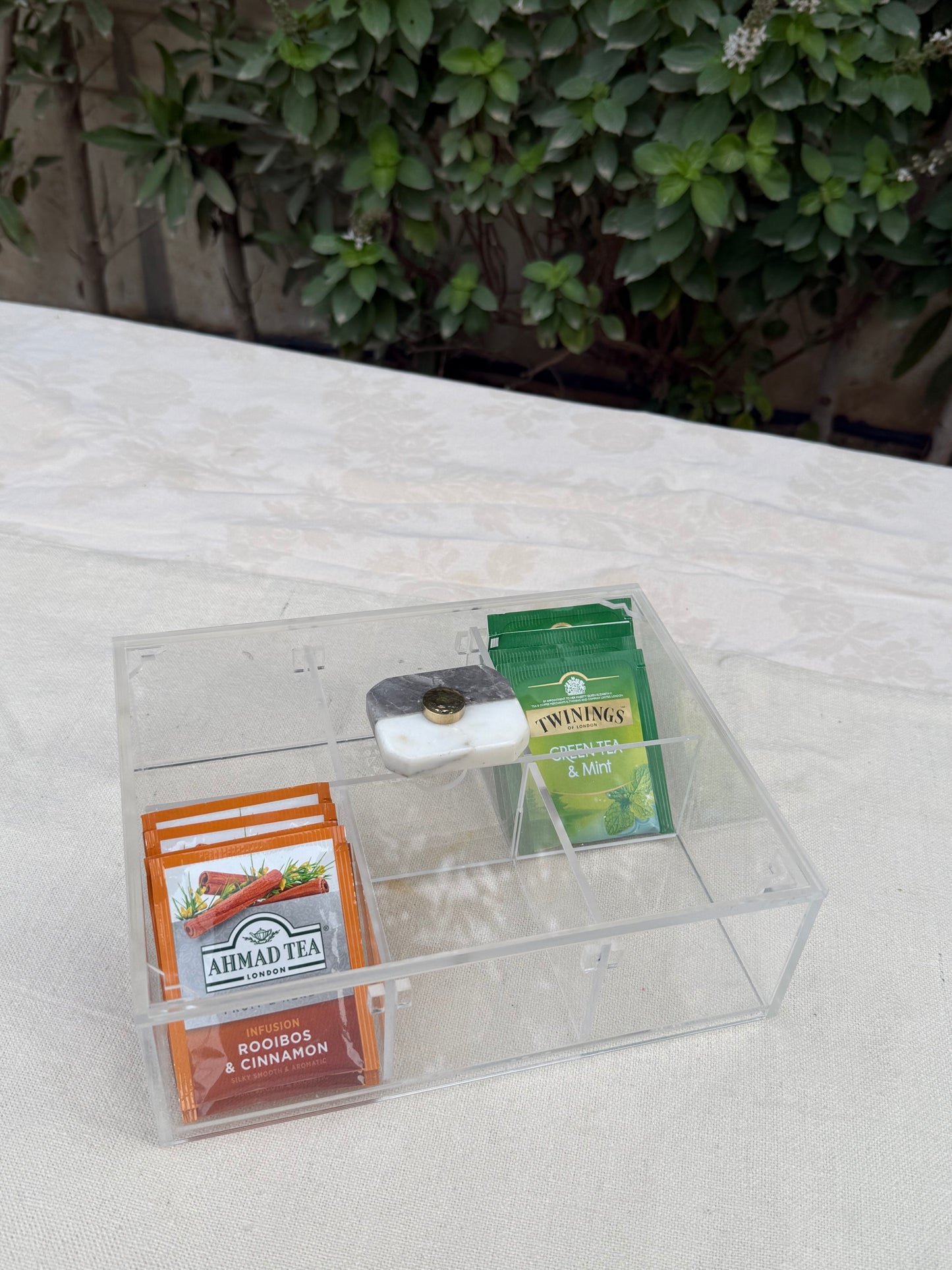 Marble knob 6 compartment box