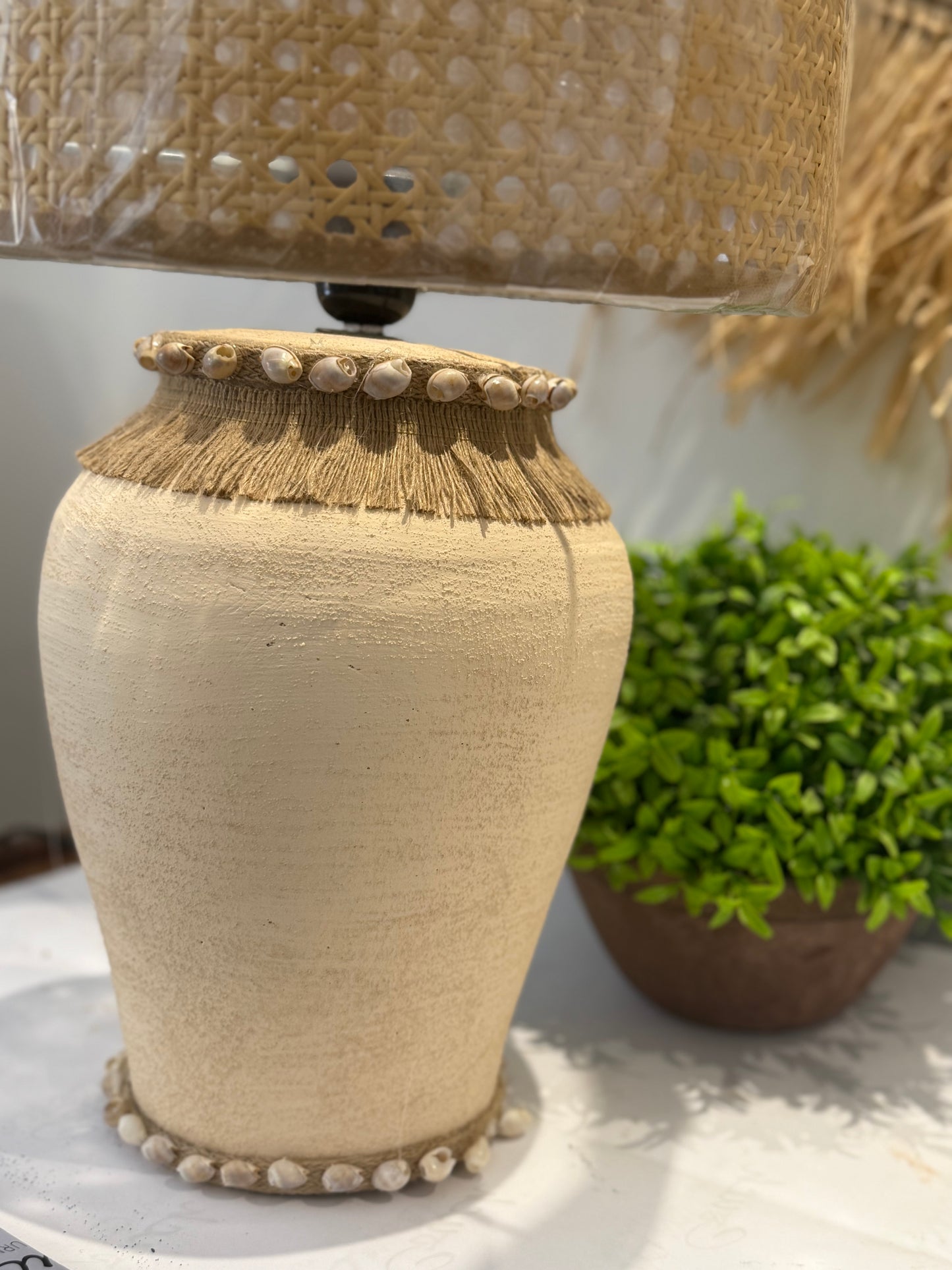 Shells table lamp