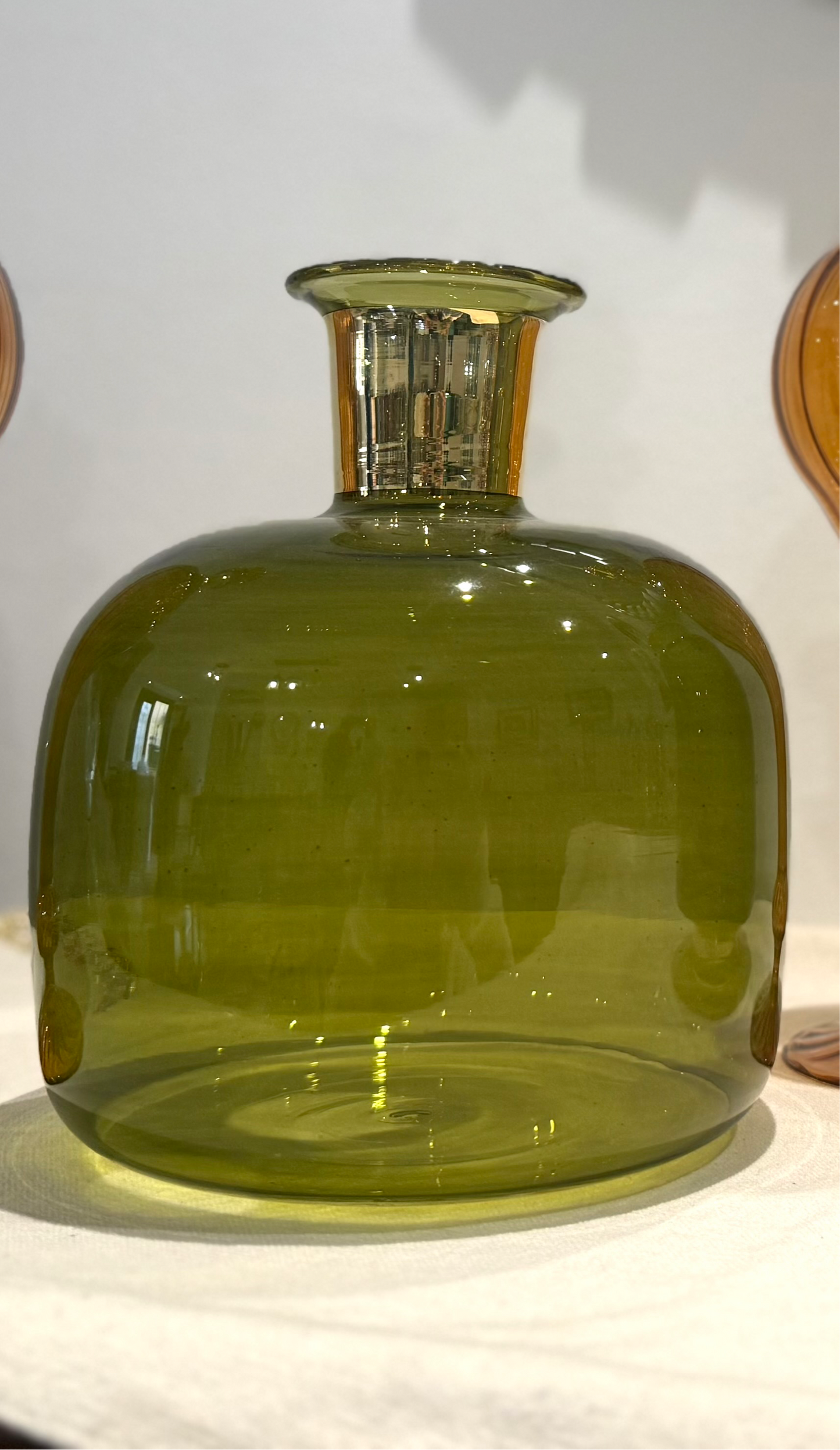 Olive x Gold vase