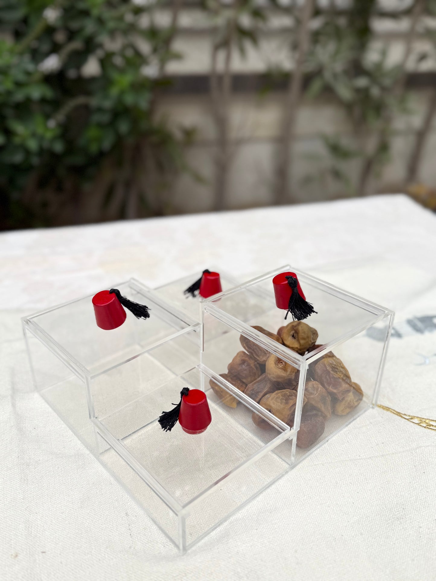 Tarboosh plexi containers