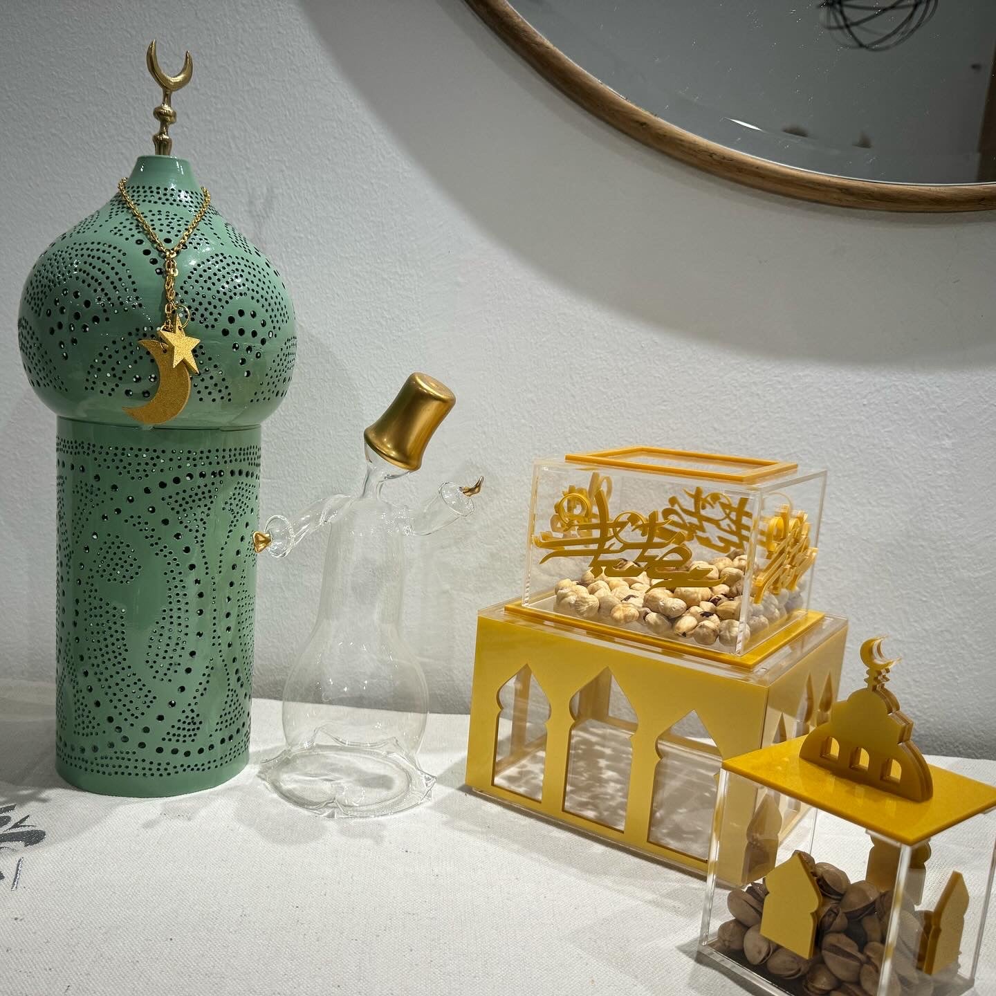 Mosque gold containers