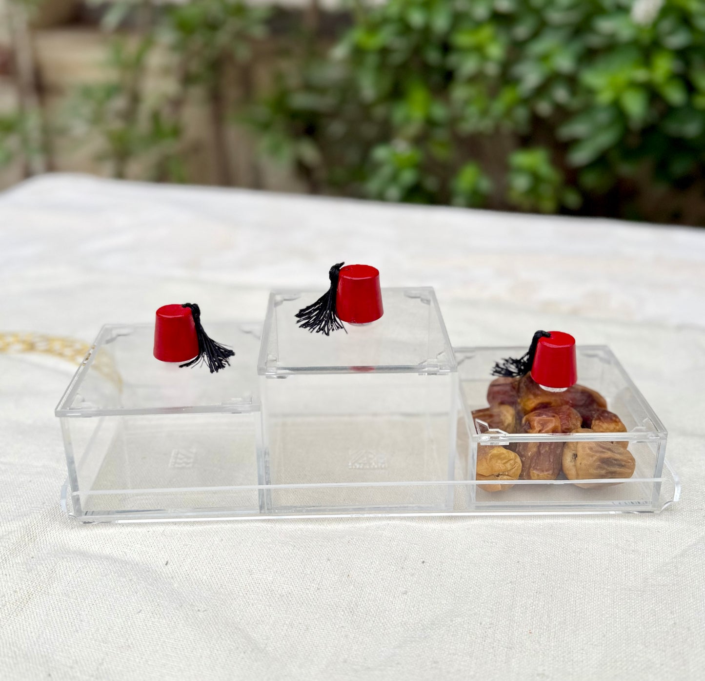 Tarboosh containers