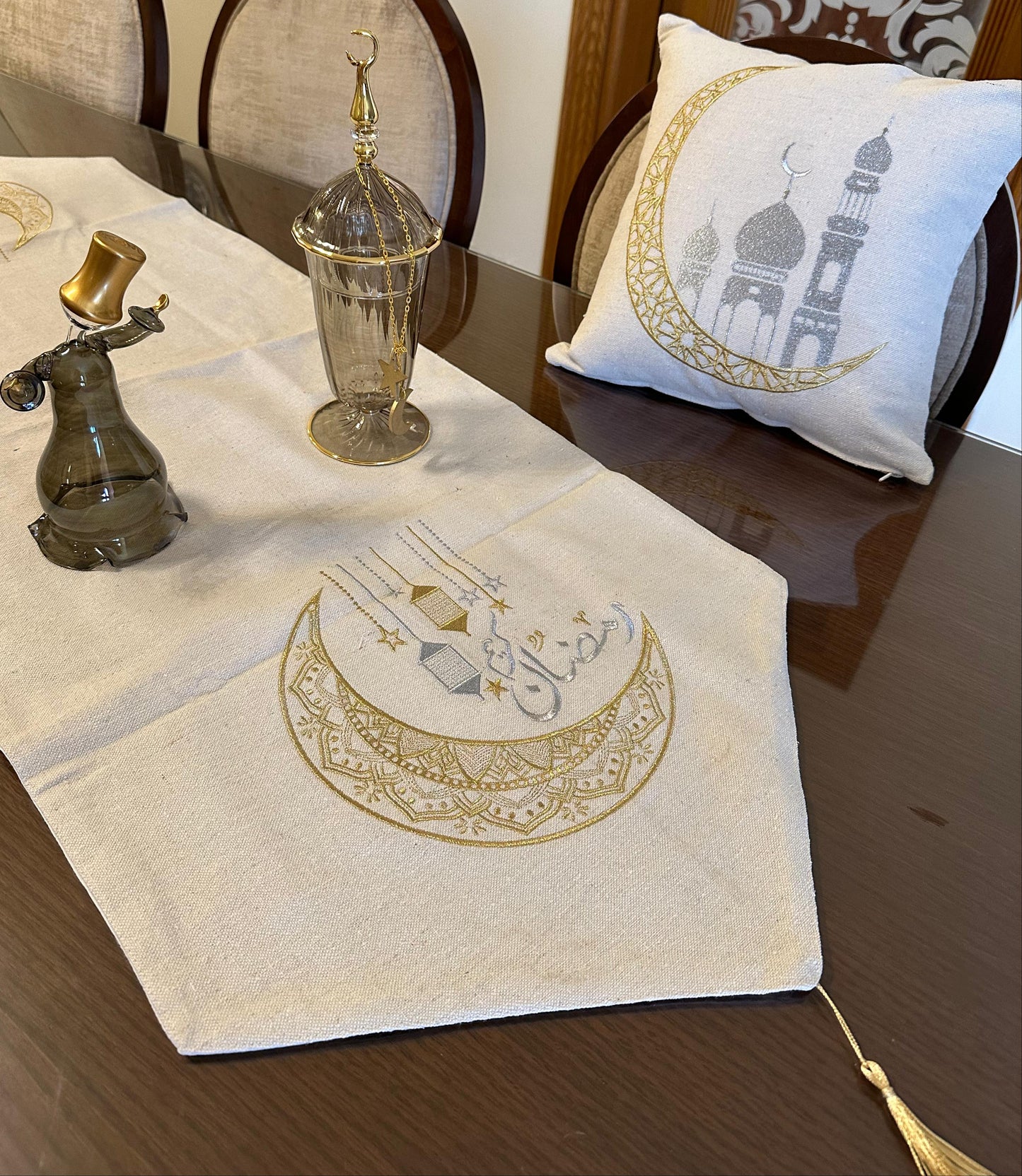 Table runner